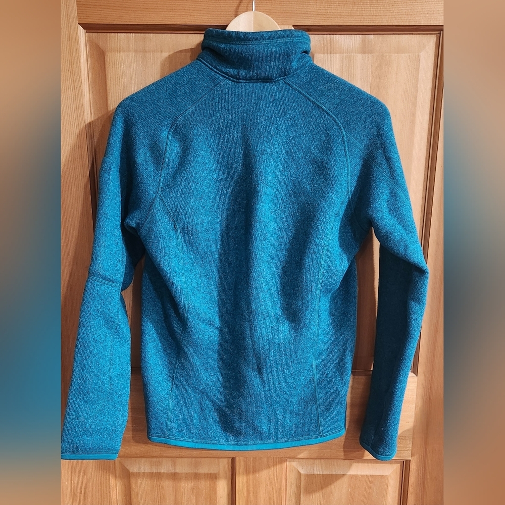 18. Patagonia Better Sweater 1/4 Zip Pullover in Elwha Blue Teal M - Retail $129 - Picture 5 of 9